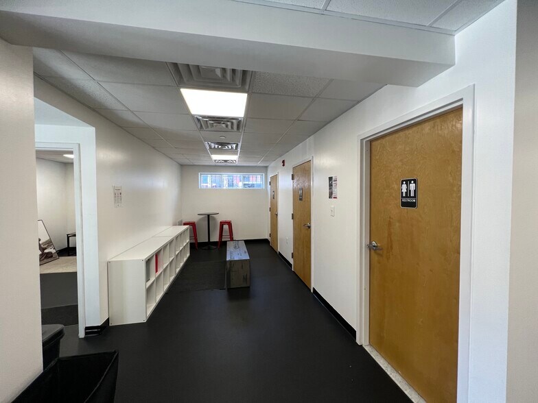 More Photos Of 2833 Georgia Ave NW, Washington Apartments For Lease