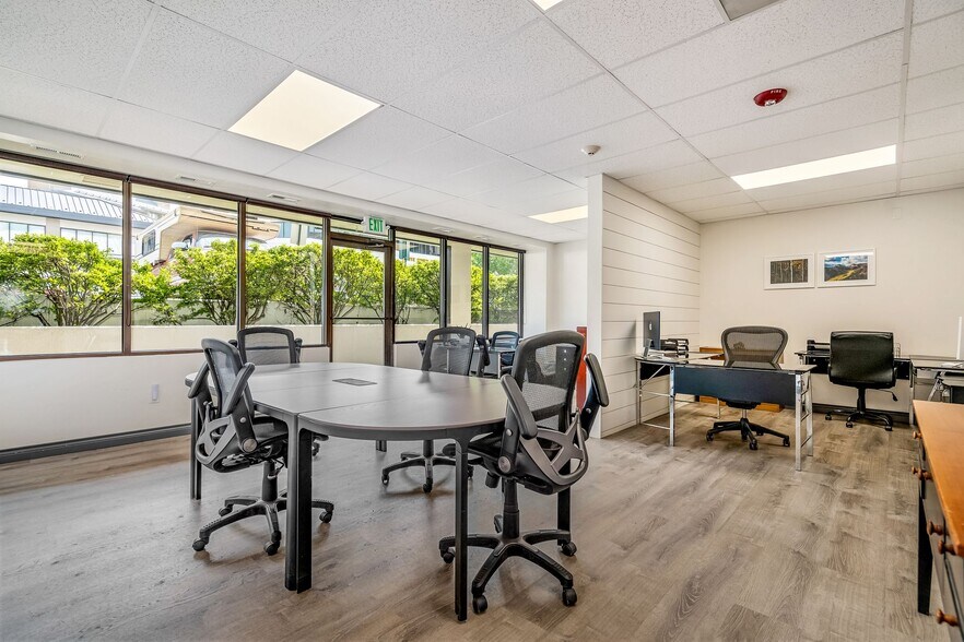 More Photos Of 30 Benchmark Rd, Avon Office For Sale