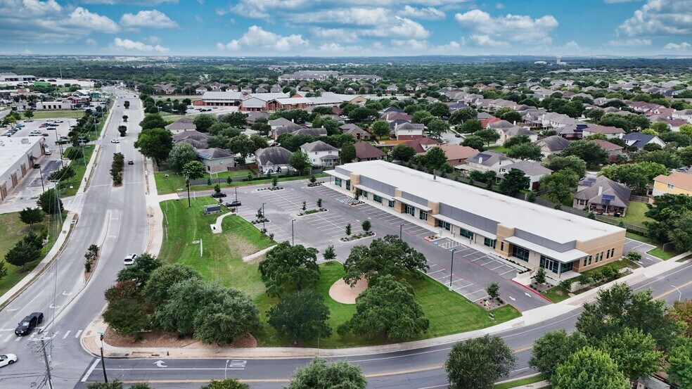 More Photos Of 109 W Borgfeld Rd, Cibolo Storefront Retail Office For Lease