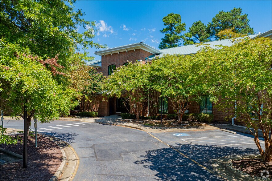 More Photos Of 610 Jones Ferry Rd, Carrboro Coworking Space