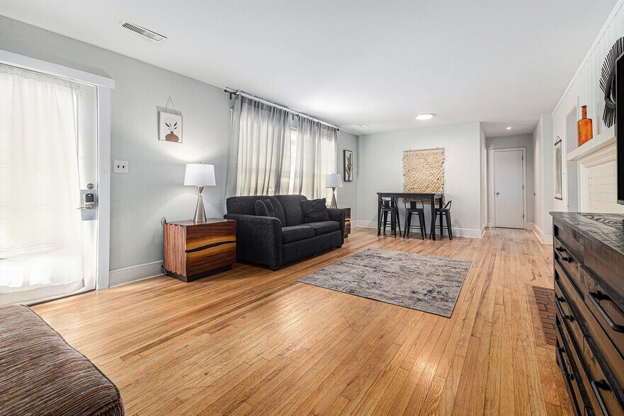 More Photos Of 7501 N Ocean Blvd, Myrtle Beach Hotel For Sale