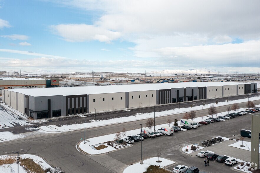 More Photos Of 1455 S 5600 W, Salt Lake City Unknown For Lease