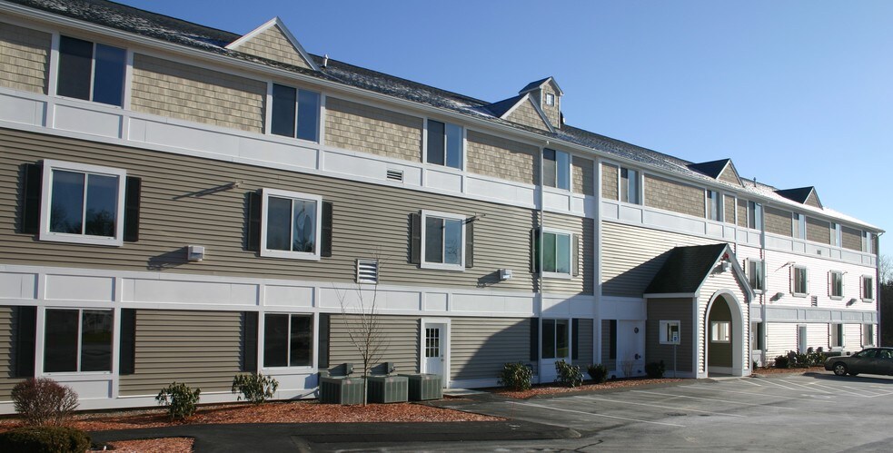 More Photos Of 1565 Main St, Tewksbury Medical For Sale