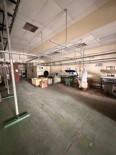 More Photos Of 179a South St, Freehold Unknown For Lease