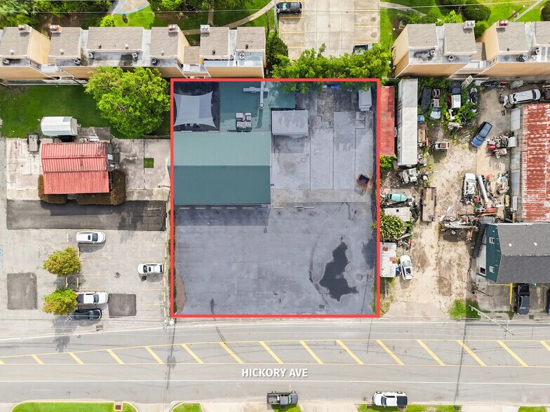 More Photos Of 2303 Hickory Ave, New Orleans Bar For Sale