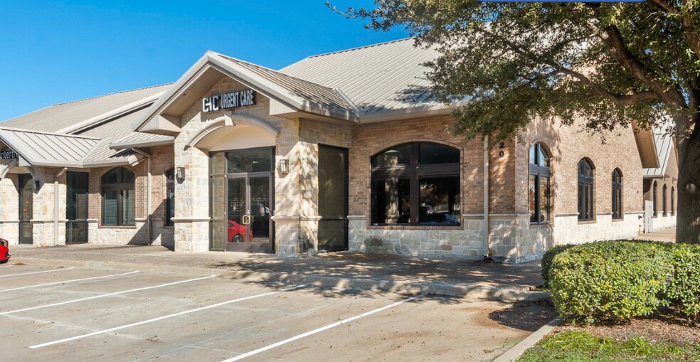More Photos Of 7920 Preston Rd, Plano Medical For Sale