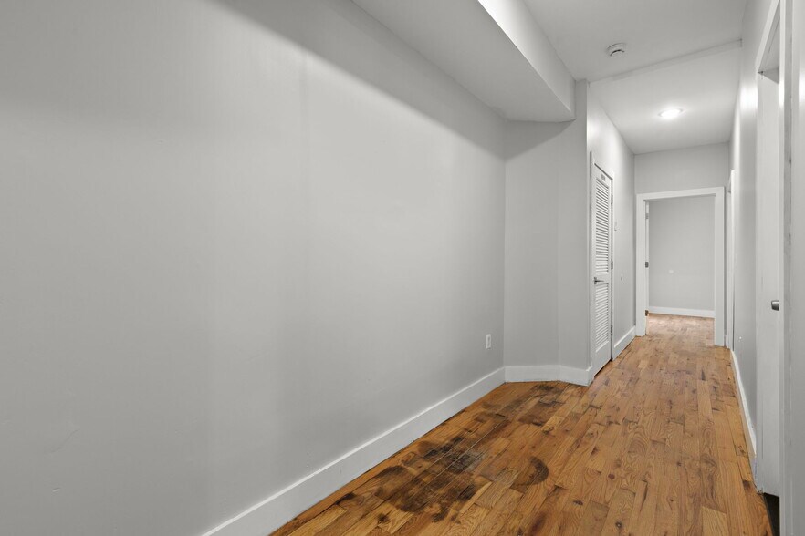 More Photos Of 19 Jewett Ave, Jersey City Apartments For Sale