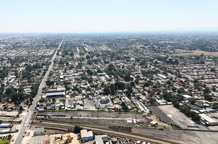 More Photos Of E Ninth st, Pomona Land For Lease