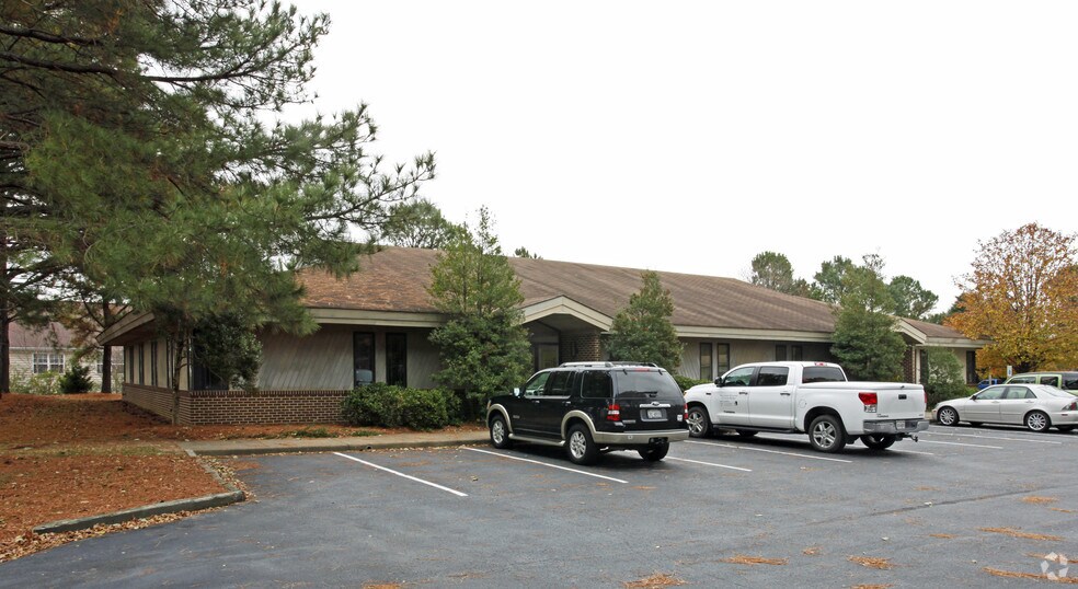 More Photos Of 5248 Olde Towne Rd, Williamsburg Office For Sale