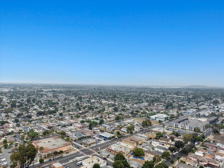 More Photos Of 5991 Atlantic Ave, Long Beach Restaurant For Lease