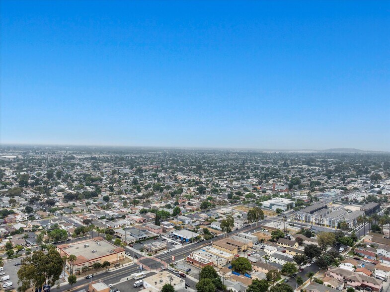 More Photos Of 5991 Atlantic Ave, Long Beach Restaurant For Sale