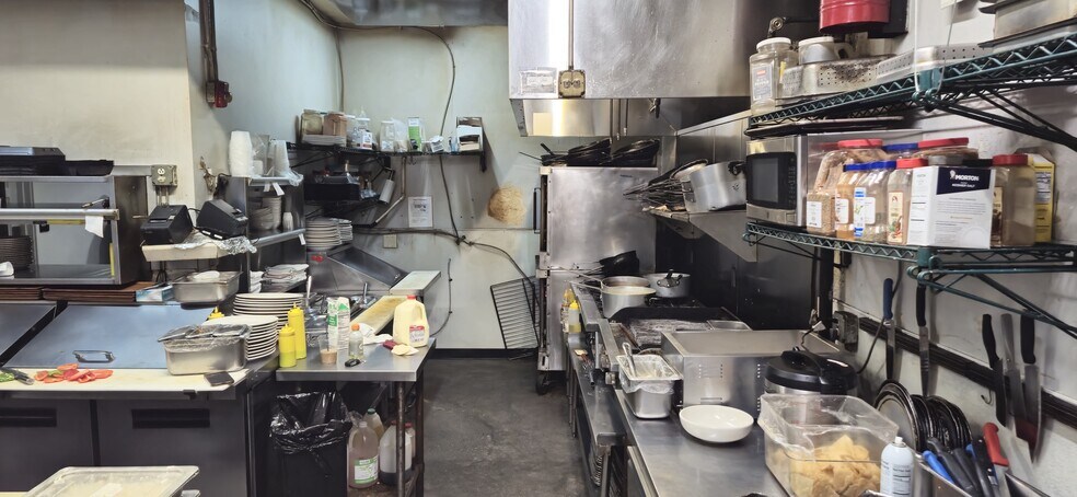 More Photos Of 6716 Church St, Douglasville Restaurant For Sale