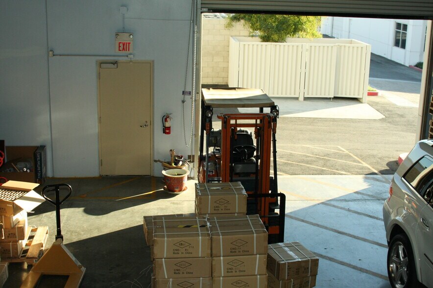 More Photos Of 511 S Harbor Blvd, La Habra Warehouse For Lease