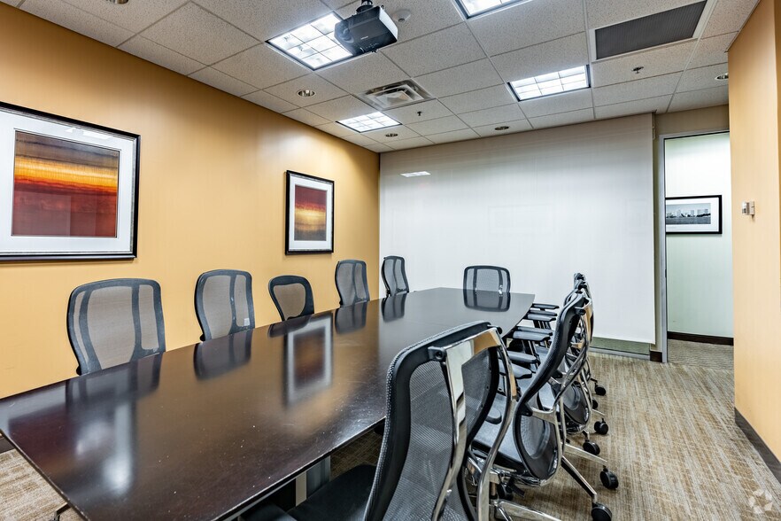 More Photos Of 424 Church St, Nashville Office For Lease