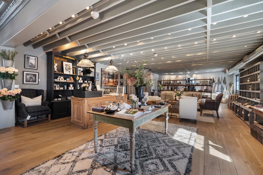 More Photos Of 259 Westchester Ave, Pound Ridge Storefront For Sale