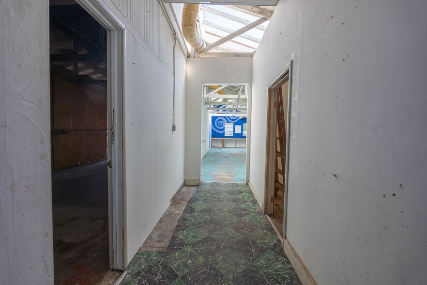 More Photos Of 535-539 Main St, Half Moon Bay Storefront Retail Residential For Sale