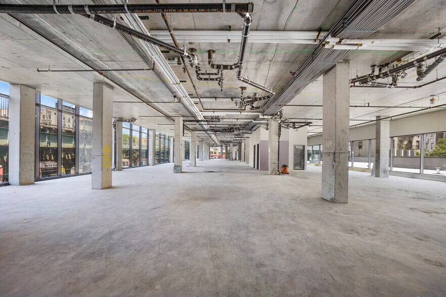 More Photos Of 2 Mount Hope Pl, Bronx Apartments For Lease