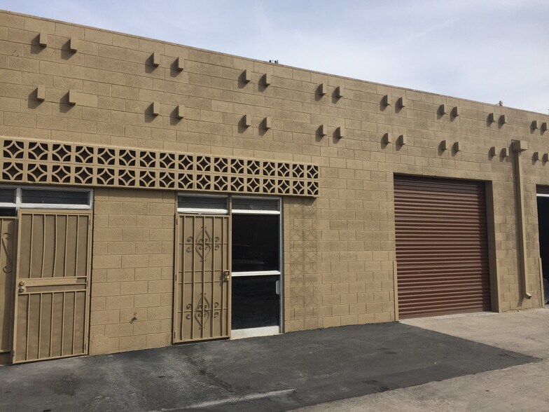 More Photos Of 3046-3064 N 30th Ave, Phoenix Warehouse For Lease
