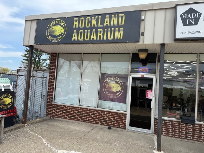 More Photos Of 110-132 Rt-304, Nanuet Storefront Retail Office For Sale