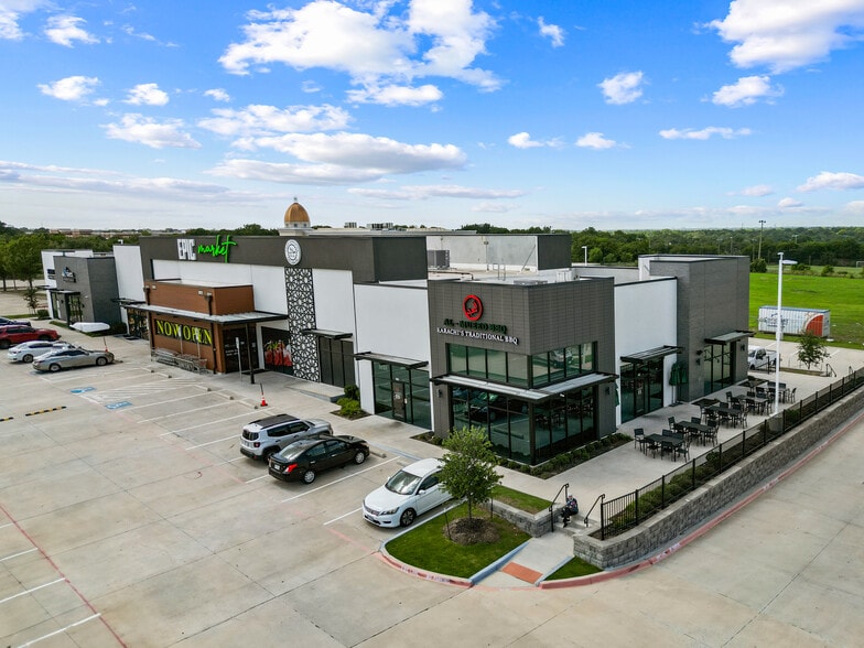 More Photos Of 4301 14th St, Plano Unknown For Lease