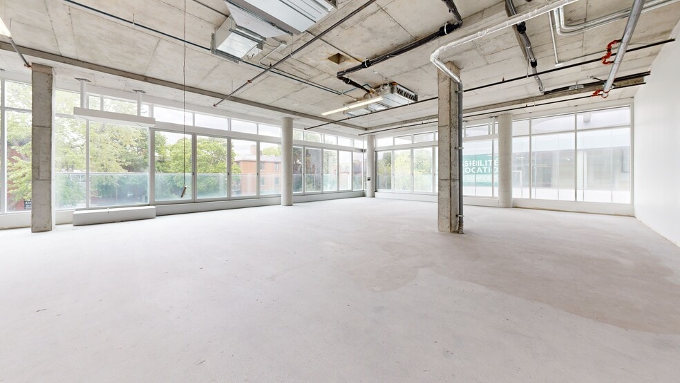 More Photos Of 2615-2865 Ave Van Horne, Montréal Unknown For Lease