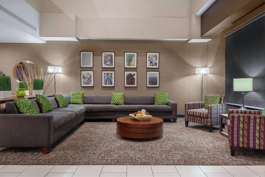 More Photos Of 300 Prestige Pl, Dayton Hotel For Sale