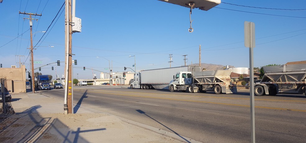 More Photos Of 14848 Slover Ave, Fontana Land For Lease