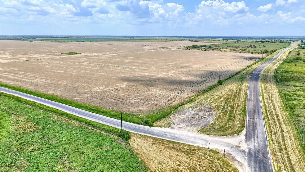 More Photos Of FM 902 & Wall Street, Howe Land For Sale