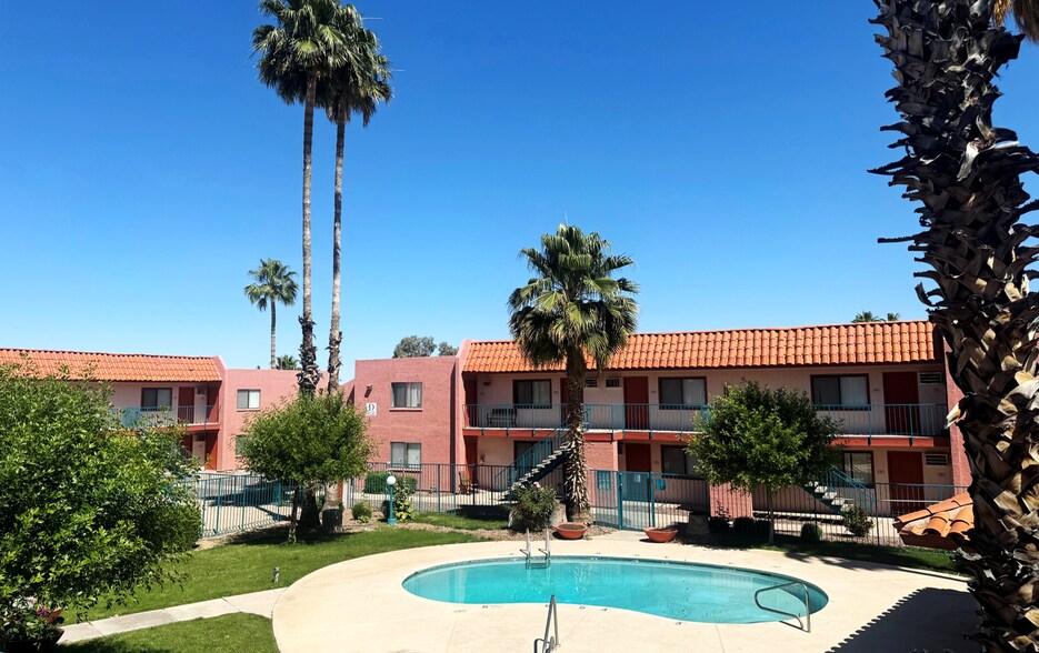 Primary Photo Of 190 W Valencia Rd, Tucson Apartments For Sale