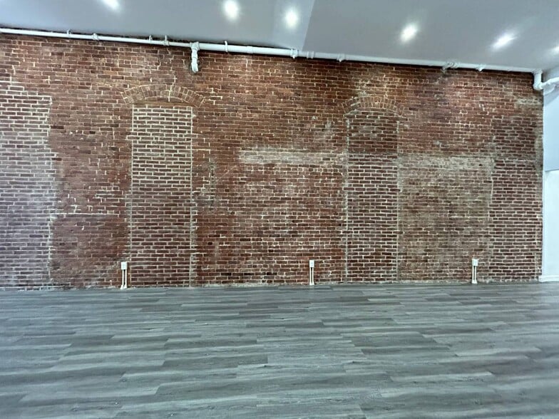 More Photos Of 34-44 W 31st St, New York Apartments For Lease