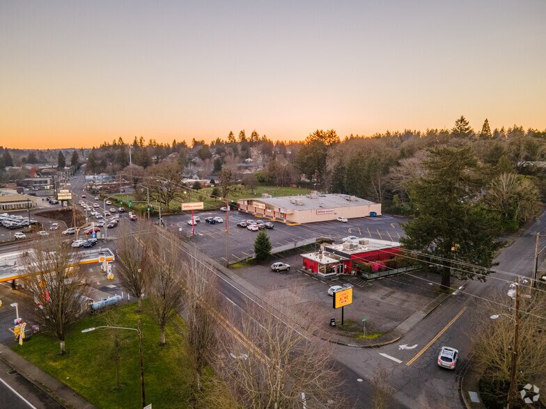 More Photos Of 2945 Liberty Rd S, Salem Freestanding For Lease