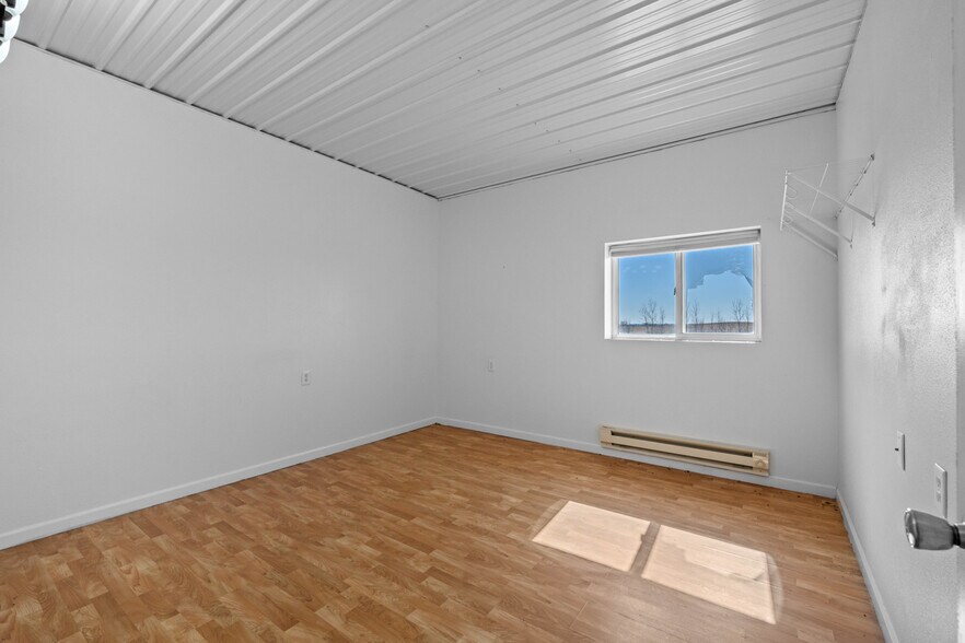 More Photos Of 2708 30th Ave NE, Minot Manufacturing For Sale