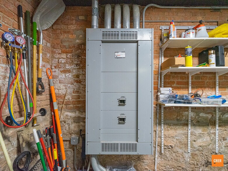 More Photos Of 4400 S Calumet Ave, Chicago Apartments For Sale