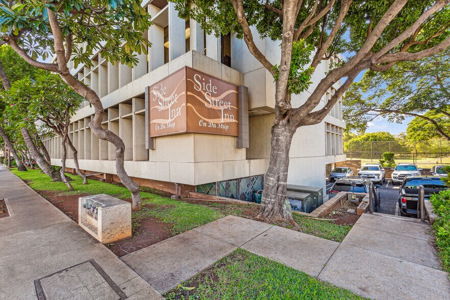 More Photos Of 614 Kapahulu Ave, Honolulu Office For Sale
