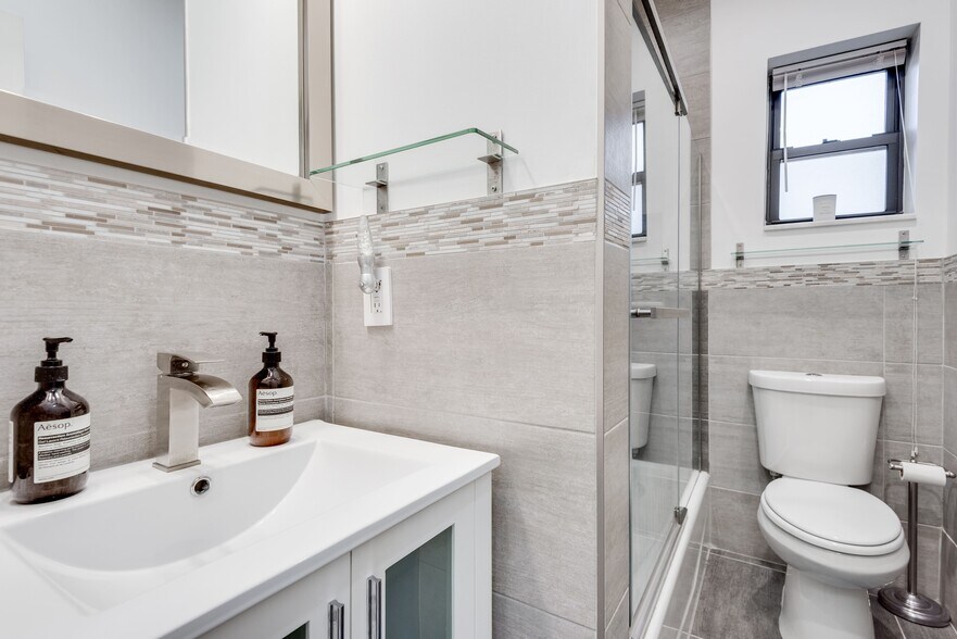 More Photos Of 58 Huron St, Brooklyn Multifamily For Sale