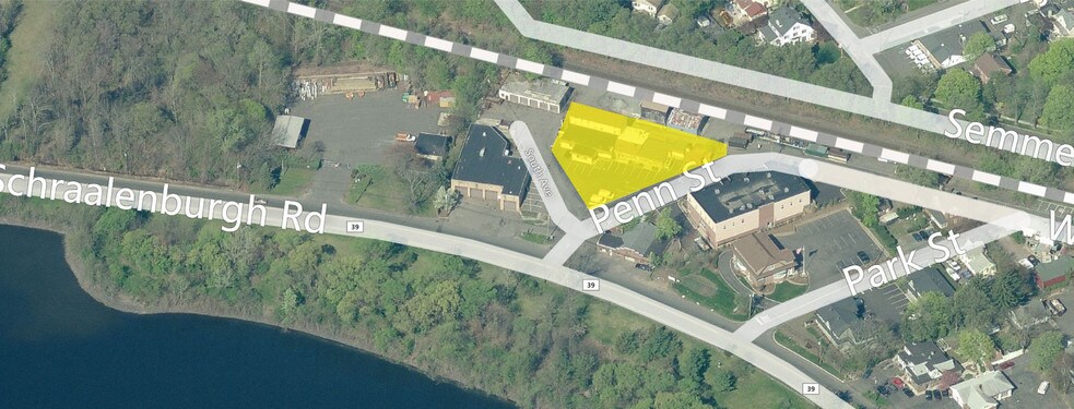 More Photos Of 68 Schraalenburgh Rd, Harrington Park Storefront Retail Residential For Lease