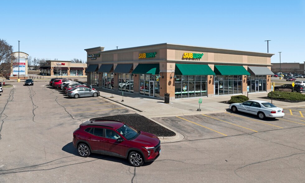 More Photos Of 2472-2476 Sycamore Rd, Dekalb Storefront For Sale