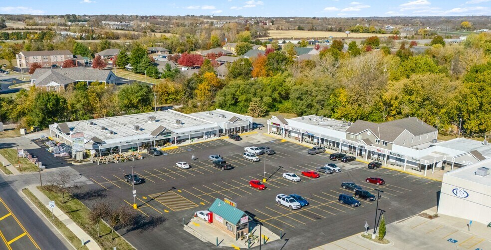 More Photos Of 178-202 W 92 Highway, Kearney Unknown For Lease