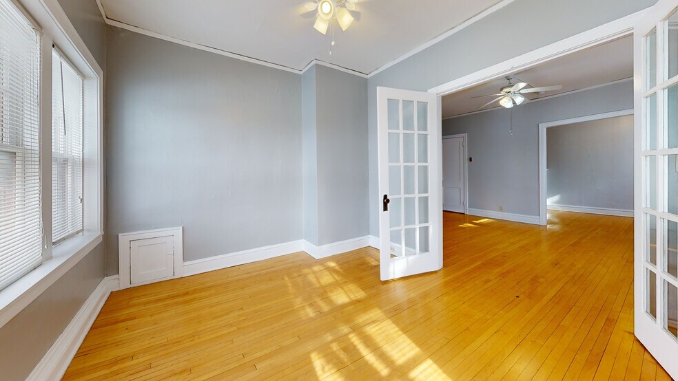 More Photos Of 3125-3137 Aldrich Ave S, Minneapolis Apartments For Sale