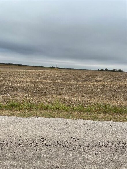 More Photos Of CR 420 Rds, Thorndale Land For Sale