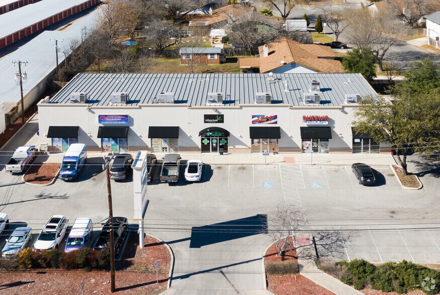 More Photos Of 7755 Eckhert Rd, San Antonio General Retail For Lease