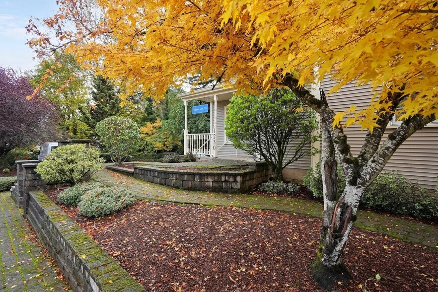More Photos Of 1230 Fairview Ave SE, Salem Office For Sale