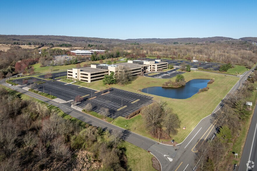 More Photos Of 53 Frontage Rd, Hampton Office For Lease