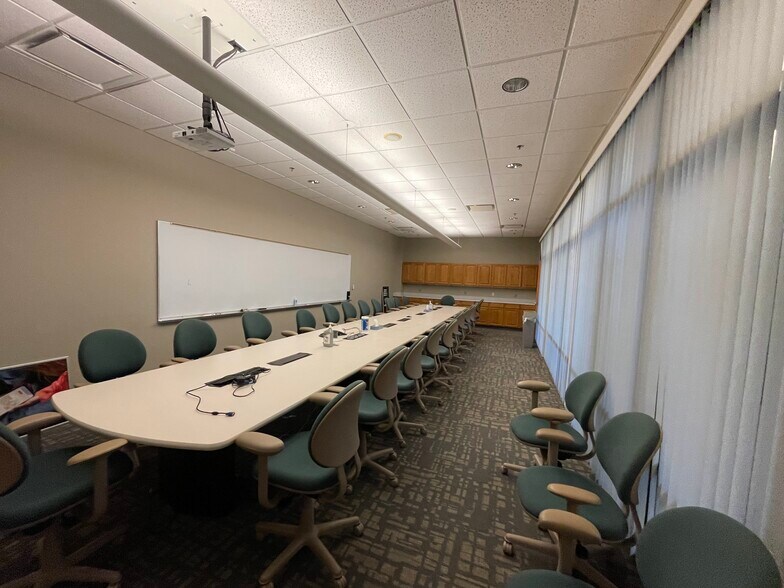 More Photos Of 4800 Concentric Blvd, Saginaw Office For Lease