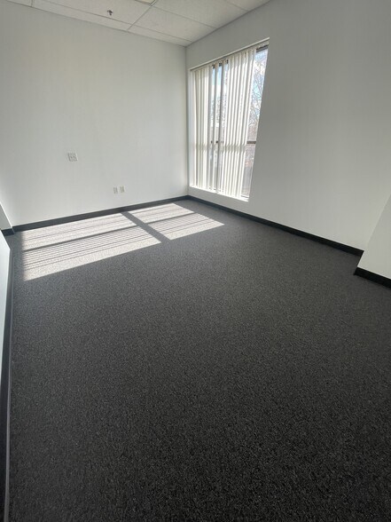 More Photos Of 5500-5510 S Soto St, Vernon Warehouse For Sale