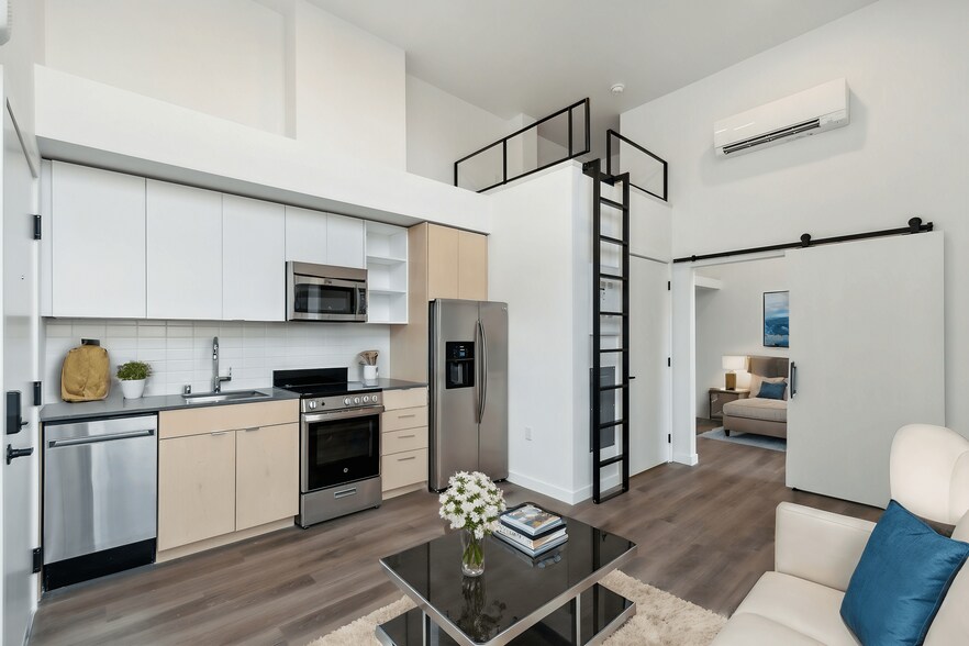 More Photos Of 421 Belmont Ave E, Seattle Apartments For Sale