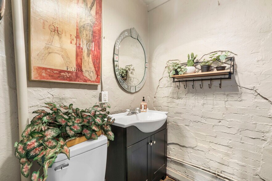 More Photos Of 111 W Main, Ash Grove Restaurant For Sale