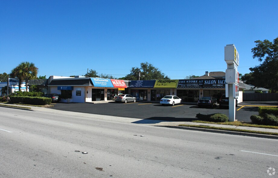 More Photos Of 4601 4th St N, Saint Petersburg Storefront Retail Office For Lease