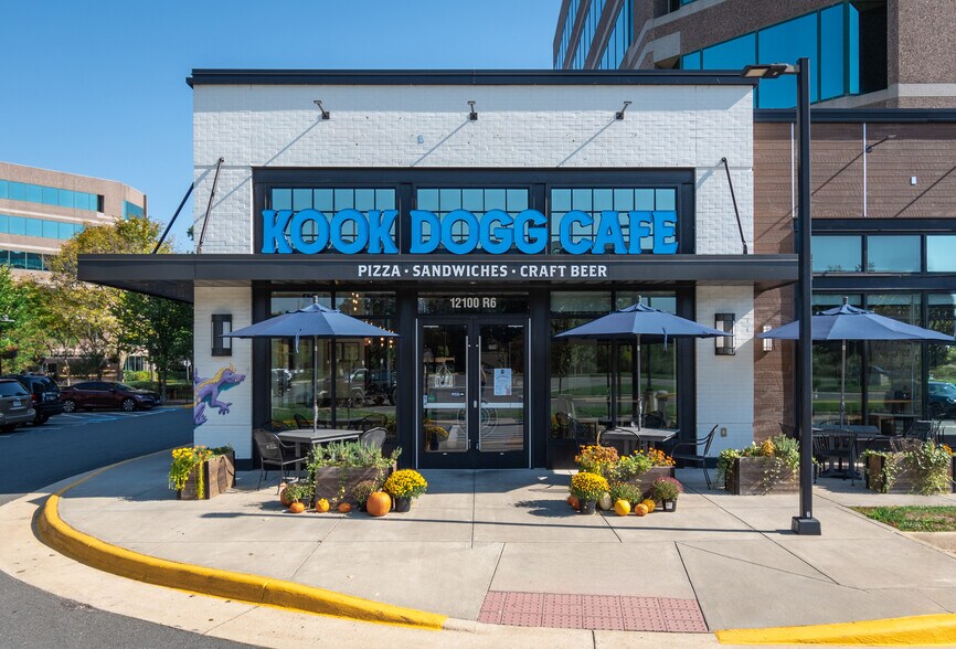 More Photos Of 12110 Sunset Hills Rd, Reston Office For Lease