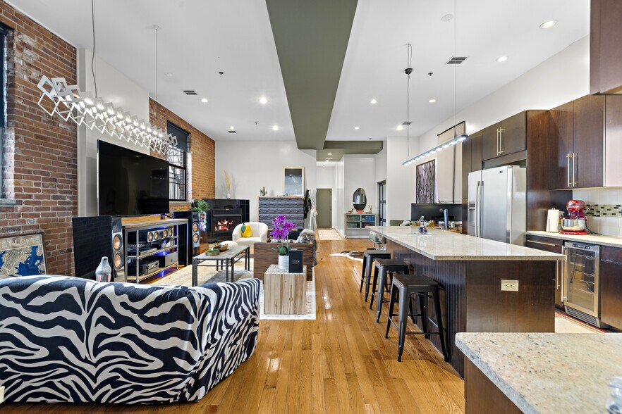 More Photos Of 9 E 18th St, Bayonne Apartments For Sale